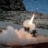 Eine Patriot-Flugabwehrrakete der Bundeswehr startet aus einem Launcher bei der Militärübung „Spartan Arrow 2026“ auf Kreta.