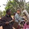 Mit Studenten-Oscar 2017 ausgezeichnet: Filmstudent Johannes Preuss bei Dreharbeiten in Westafrika.