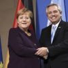 Voller Optimismus: Merkel und Fernández im Februar in Berlin.