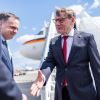 Außenminister Wadephul am Flughafen von Athen
