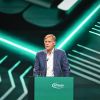 Jochen Hanebeck, Vorstandsvorsitzender von Infineon, eröffnet die neue Smart Power Fab in Dresden.