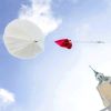 Ein Wetterballon wird in der Meteorologie zum Aufstieg von Messgeräten verwendet. 