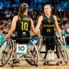 Lilly Sellak (r.) im Trikot der Nationalmannschaft 