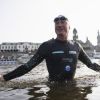 Andreas Fath beim Durchschwimmen der Elbe 2024 