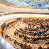 Voll besetzter Plenarsaal des UN-Menschenrechtsrates in Genf