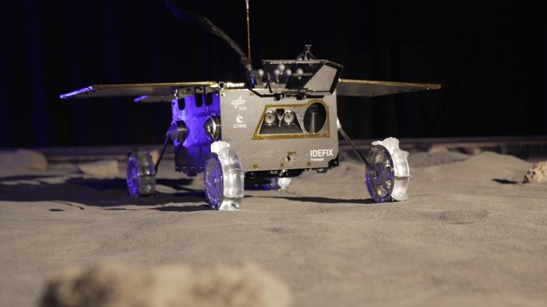 Testmodell des Marsrovers „Idefix“