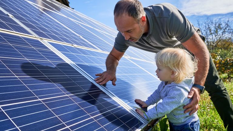 Private Haushalte in Deutschland investieren in den Klimaschutz. 