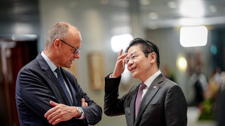 Bundeskanzler Friedrich Merz und Lawrence Wong, Premierminister der Republik Singapur
