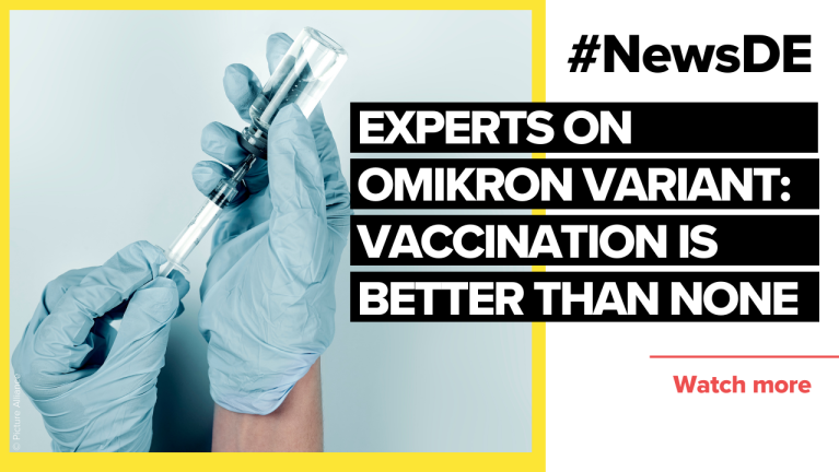 Experts on Omikron variant: Vaccination is better than none