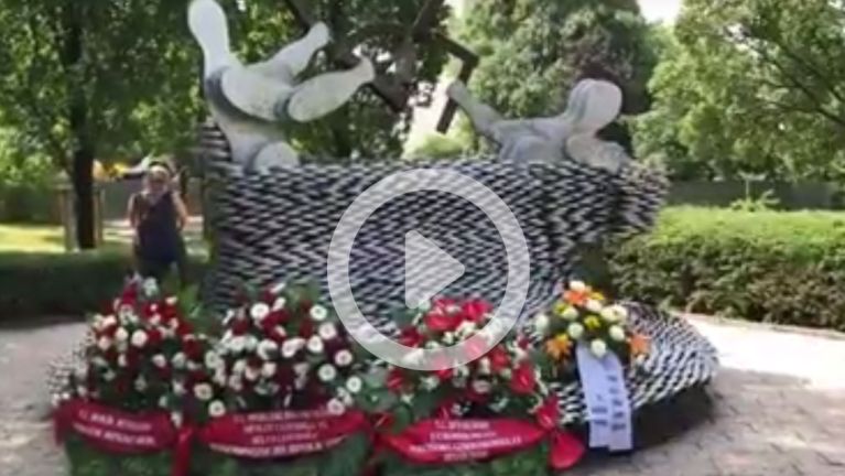 Gedenkstätte: 25 Jahre nach Solingen gedenken die Menschen der Opfer