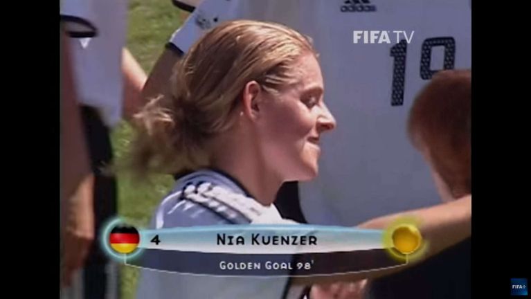 Das Siegtor von Nia-Künzer im WM-Finale 2003